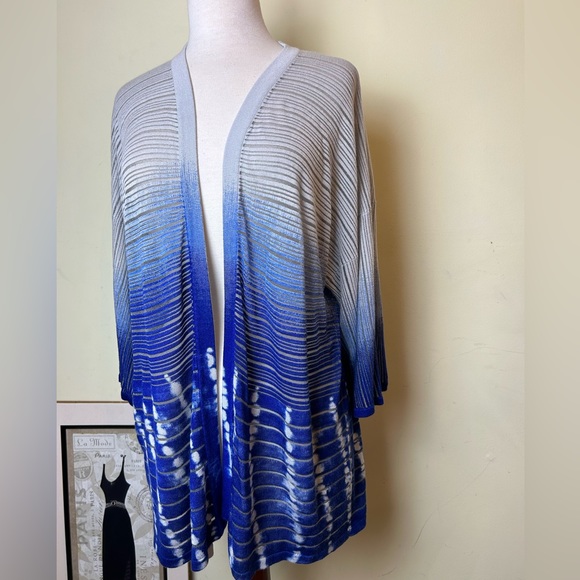 Chicos Travelers Cardigan Open Size 3 Blue Tie Dye Ombre Komono Sleeves - Picture 2 of 7